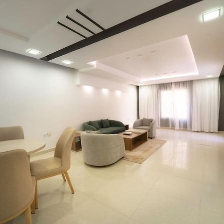 Mirada Gold Jizan - Resort & Private Pools Экстерьер фото A living room in a condominium
