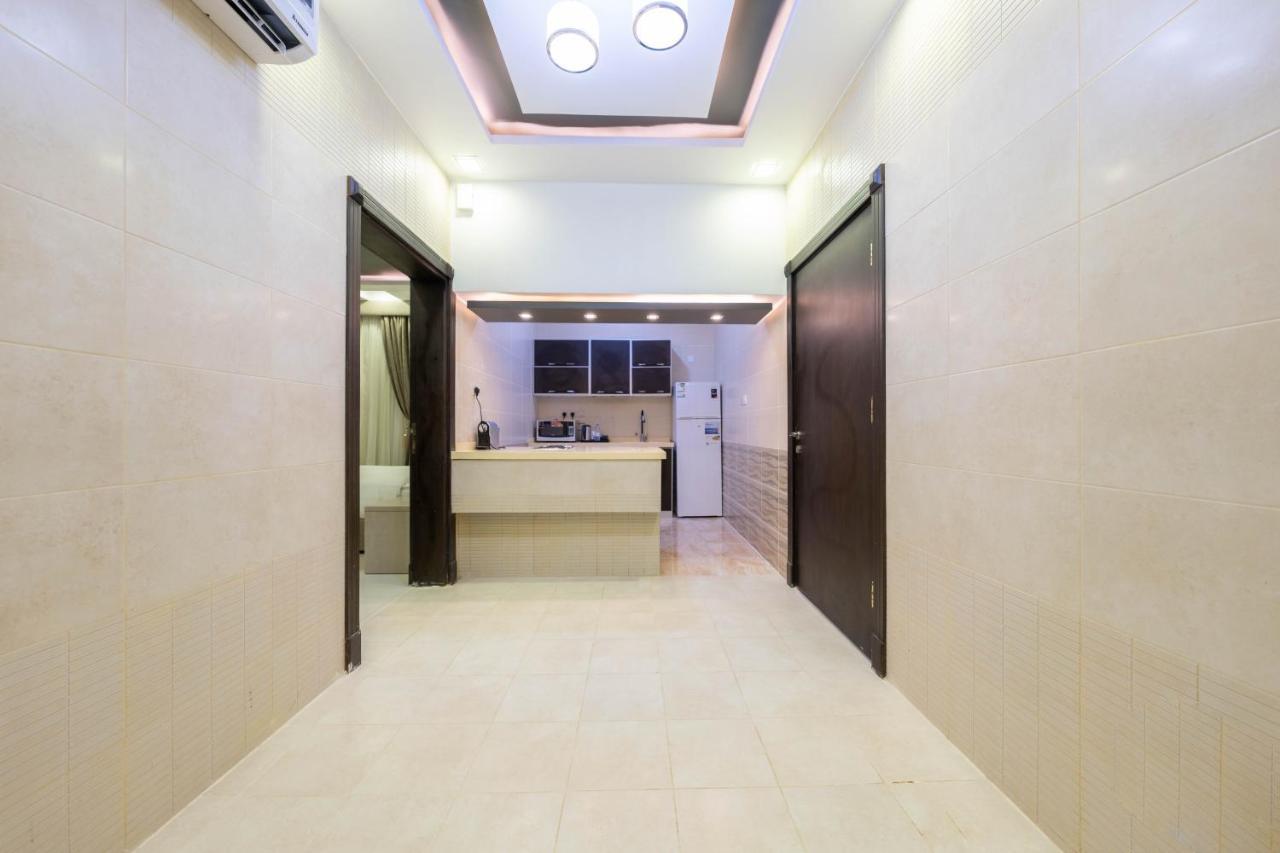 Mirada Gold Jizan - Resort & Private Pools Экстерьер фото A typical studio apartment in Hong Kong